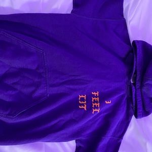 “I feel lit” hoodie